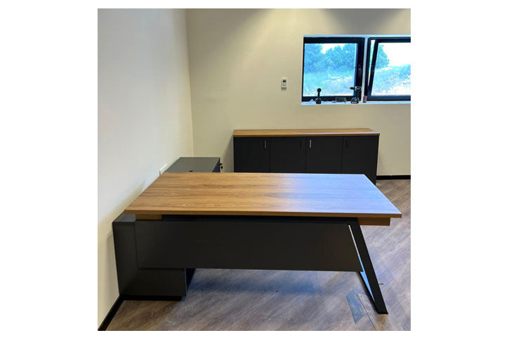 שולחן עבודה Flat כולל הרחבה 180 ס``מ צבע UD/אפור גרפיט