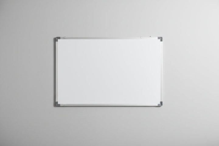 לוחות למשרד