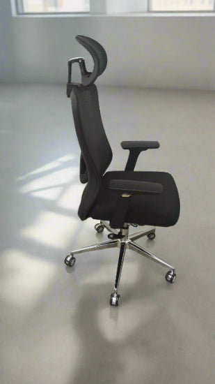 M1319C high back executive chair with headrest