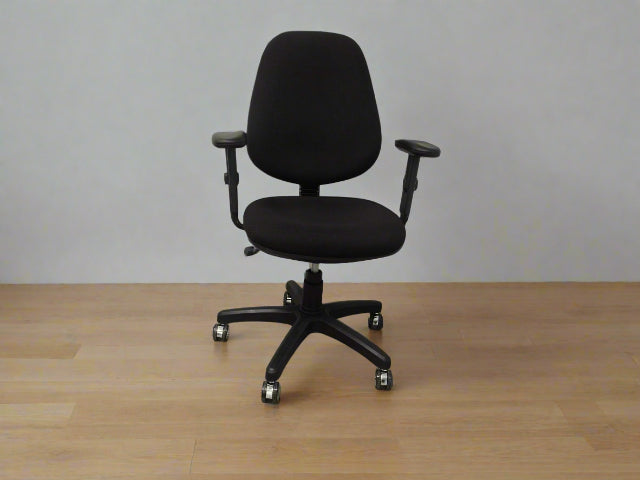 Office chair for a Jewish workstation