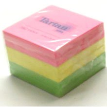 מזכריות בצבעים חיים -75X75 מ``מ 600 דף