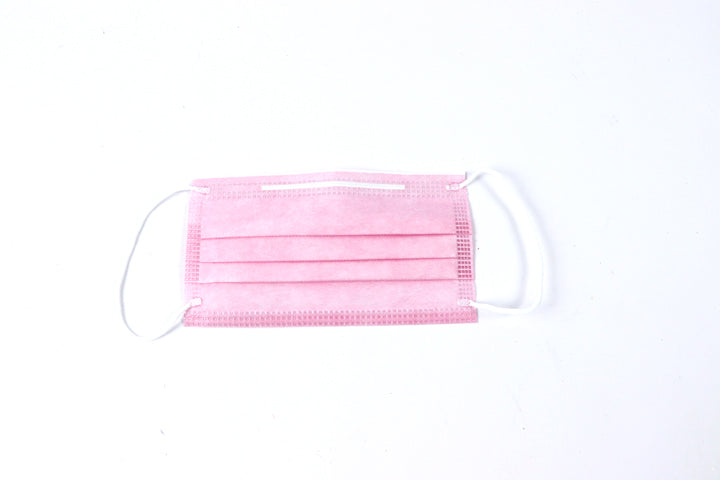 50 נשמיות  ורוד (מסכות) לפנים