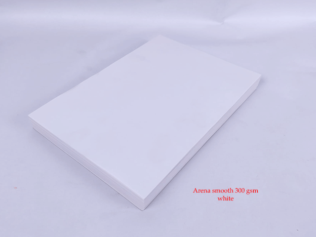 נייר arena  300גרם SMOOTH  גדול A4